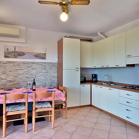 Apartment La Grolla Manerba del Garda
